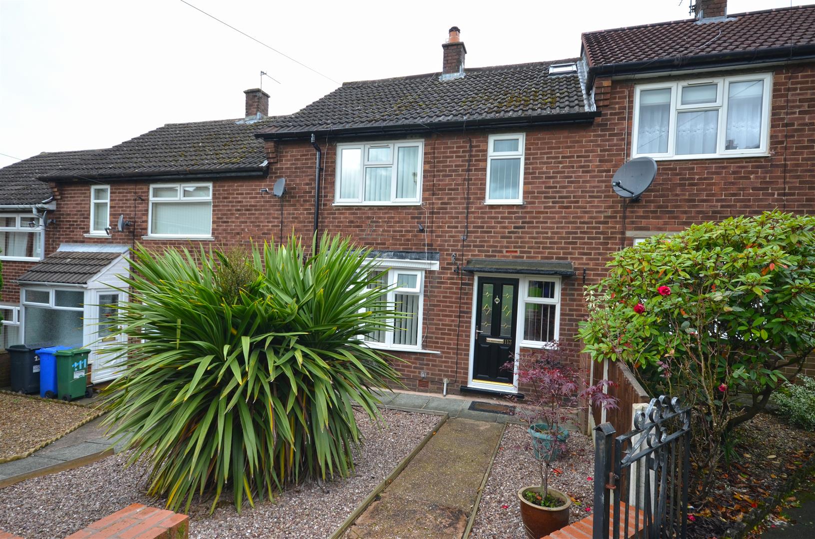 Estate Agent AshtonUnderLyne House for Sale in Ashton